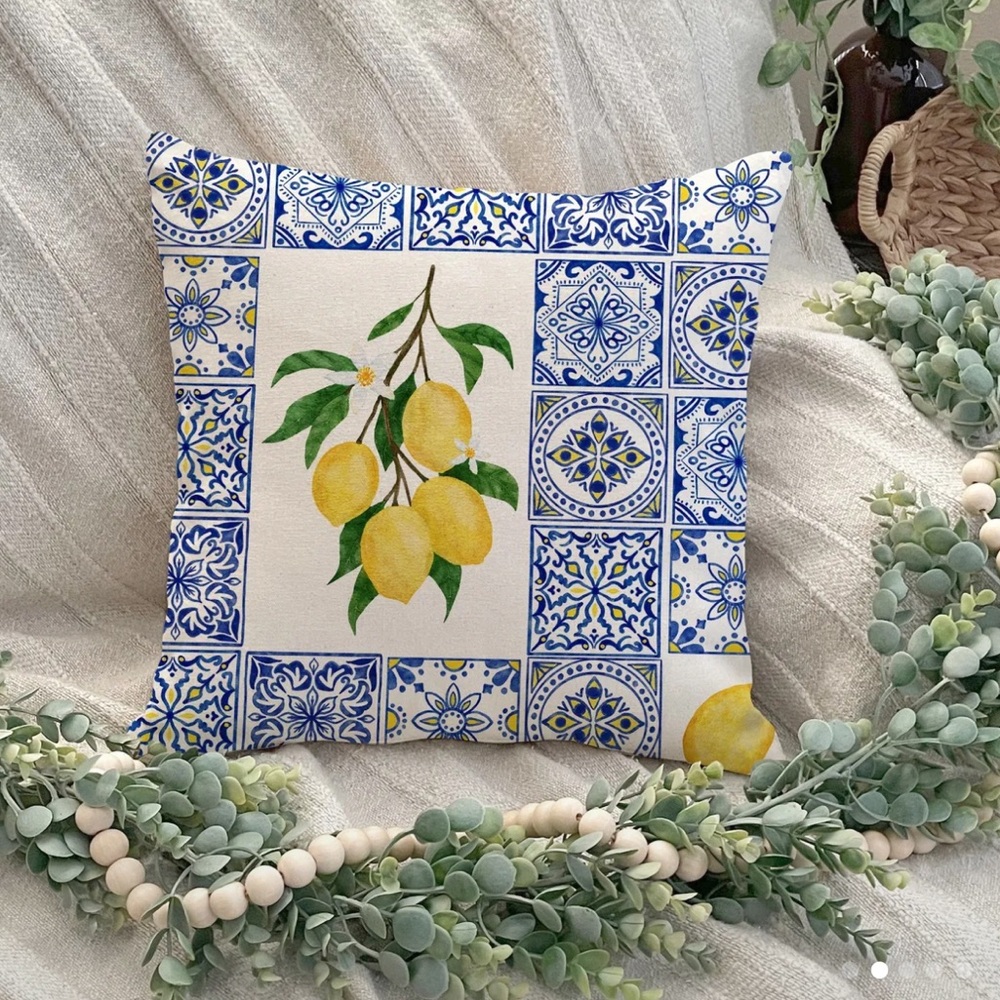 Lemon Print Pillow Cover